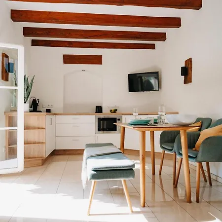 Lägenhet Residenz Bella Italia - Charmante Im Herzen Von Mit Balkon, Terrasse Und Parkplatz Im Innenhof! Würzburg