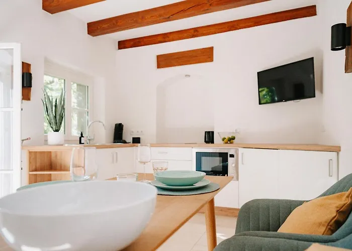 Residenz Bella Italia - Charmante Im Herzen Von Mit Balkon, Terrasse Und Parkplatz Im Innenhof! *